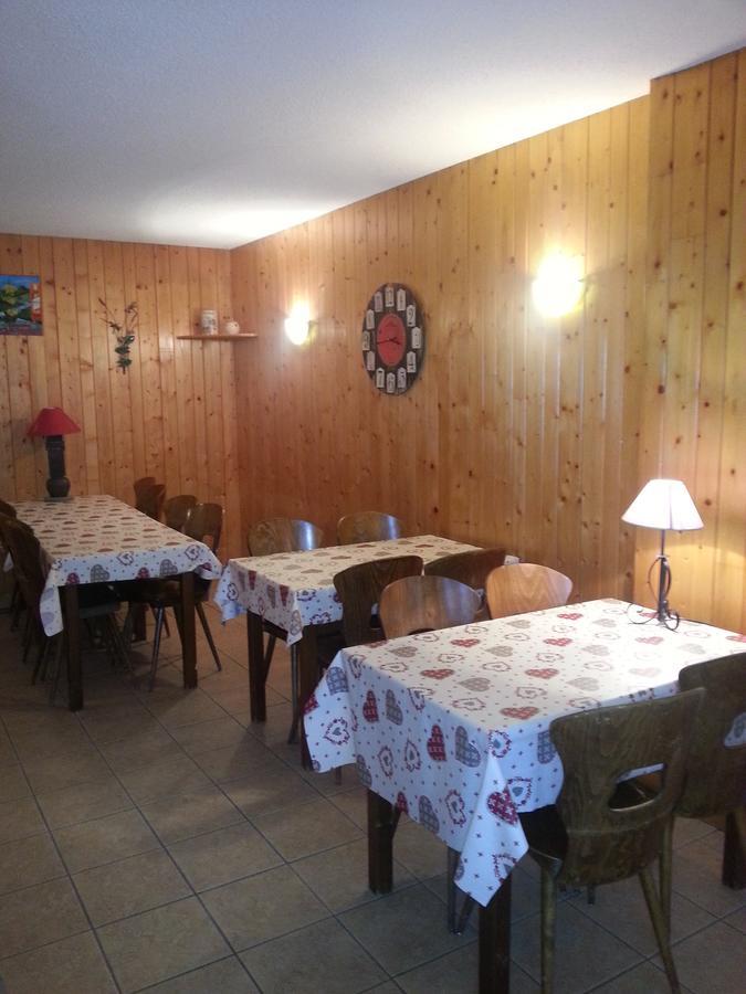 Hotel Auberge Du Col De Neronne Le Falgoux Exterior foto